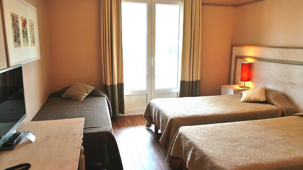 Village Club Mileade Roquebrune/Argens Room photo