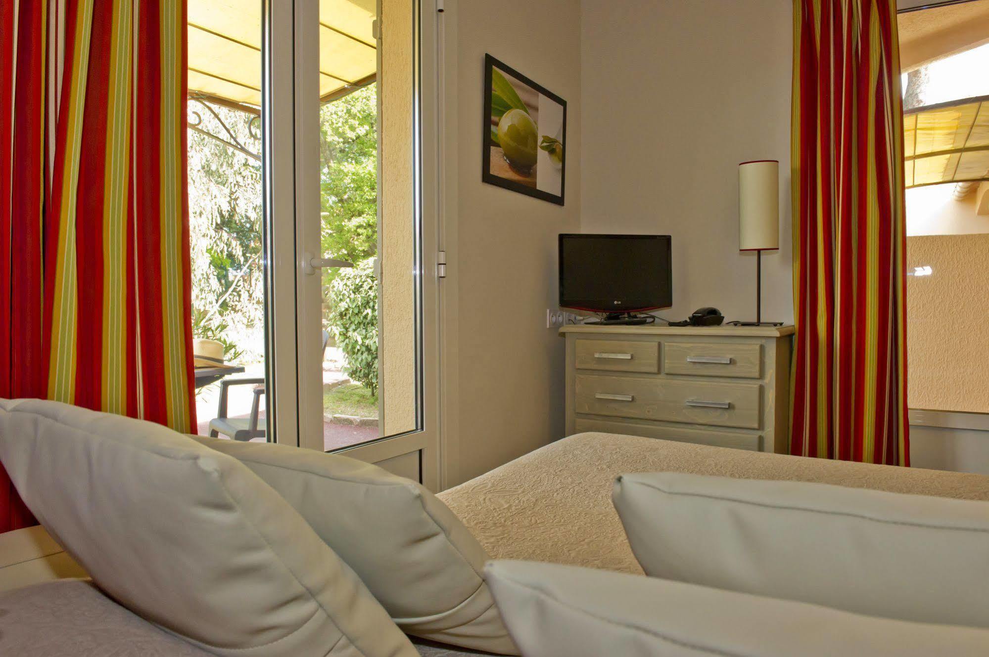 Village Club Mileade Roquebrune/Argens Exterior photo
